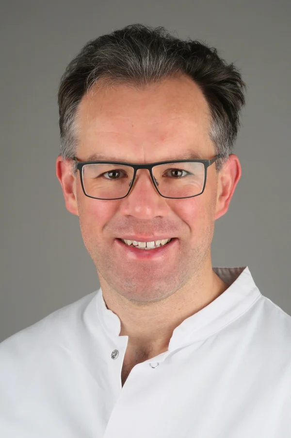 Dr. med. Daniel Putzer
